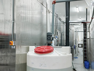 مجمد (فريزر) سريع بالمحلول الملحي بسعة 2000 كجم/ساعة لتجميد الروبيان – الإكوادور